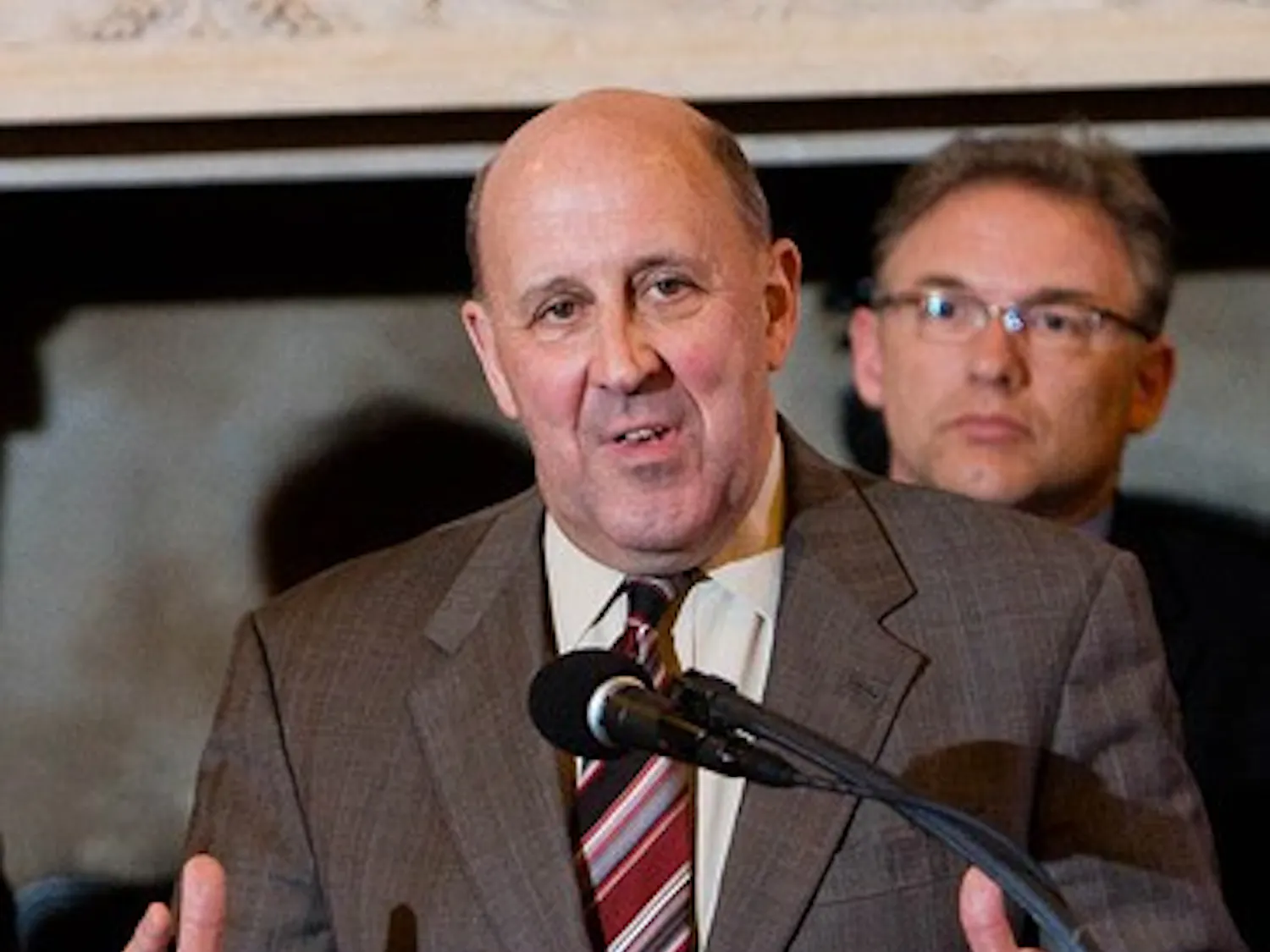 Doyle announces steps toward state budget fix