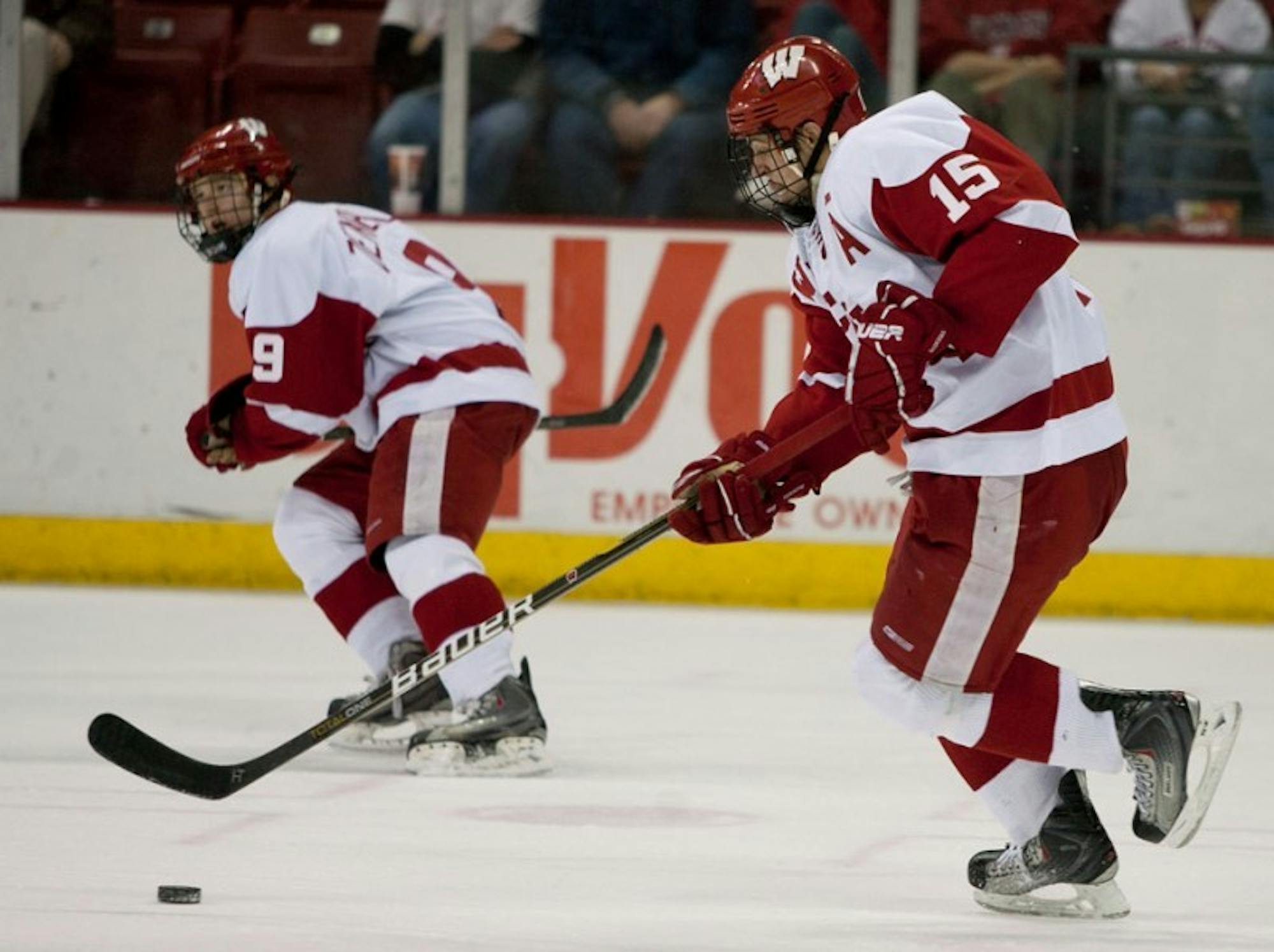 Gudmandson's shutout seals sweep for UW