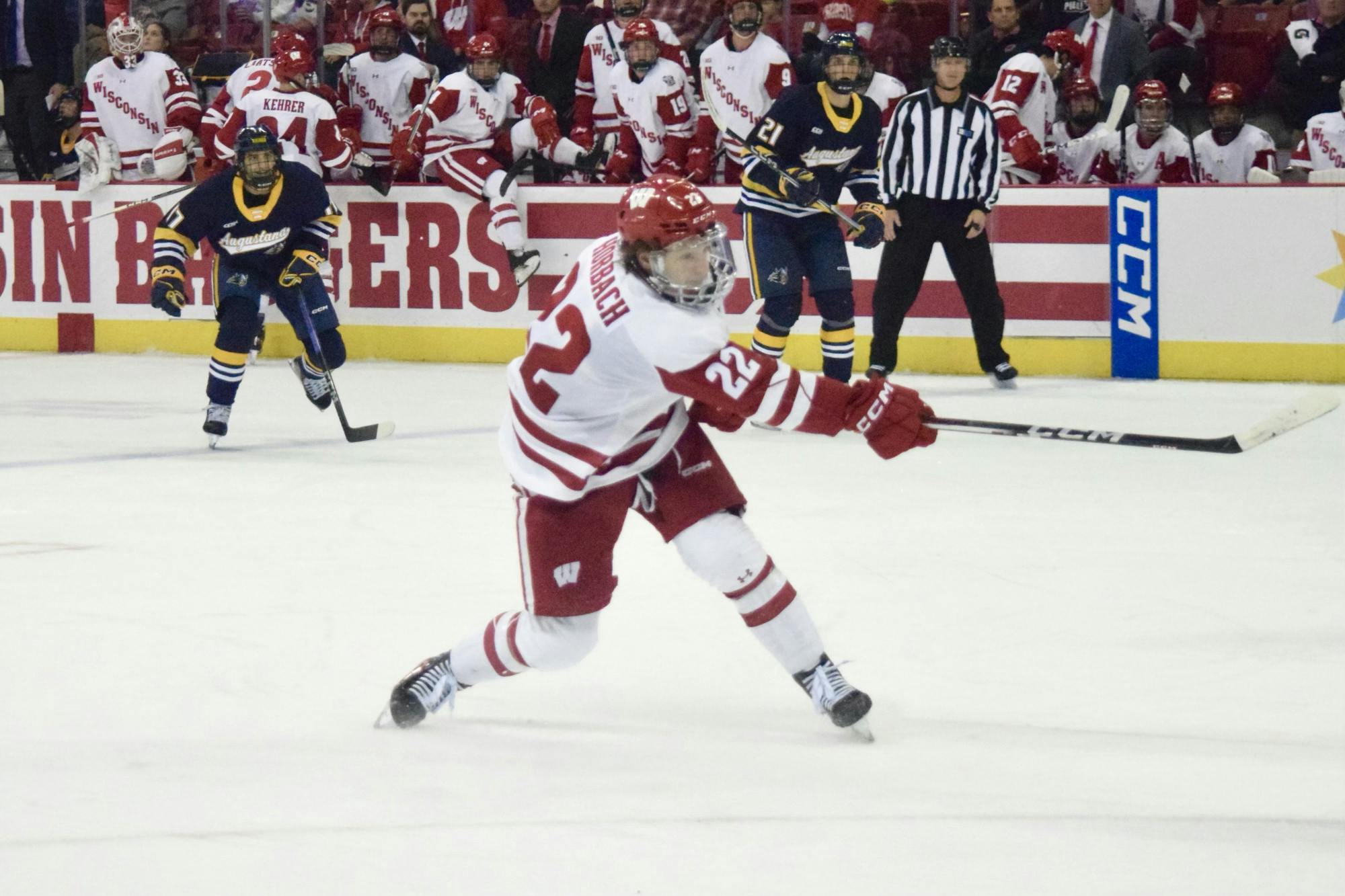 Badgers Men’s Hockey Takes First Defeat Of Season To No. 7 North Dakota ...