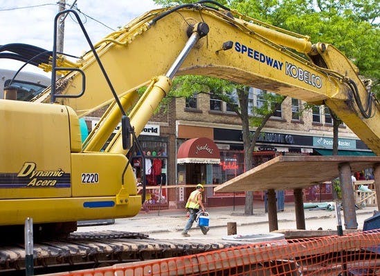 Renovations, new buildings consume campus construction