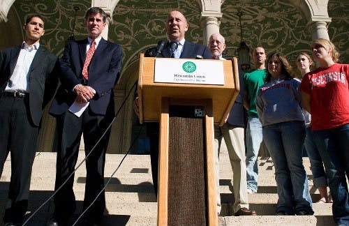 Doyle to convene vote on compromise budget