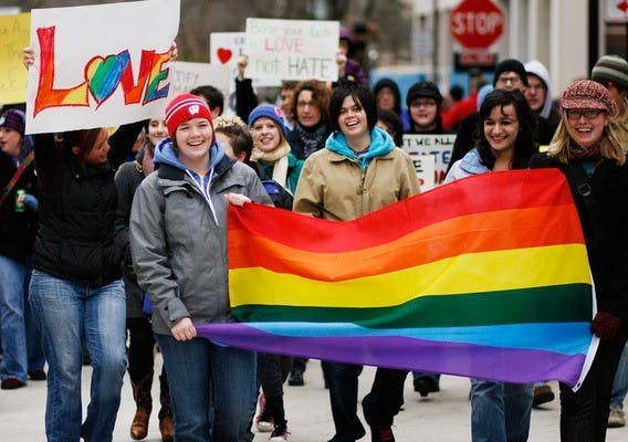 Men 'Walk a Mile in Her Shoes' to raise awareness of sexual assault