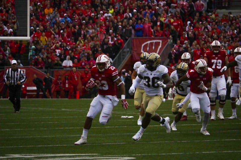 Jonathan Taylor ran for 224 yards and one touchdown in Wisconsin's 17-9 win over Purdue. 