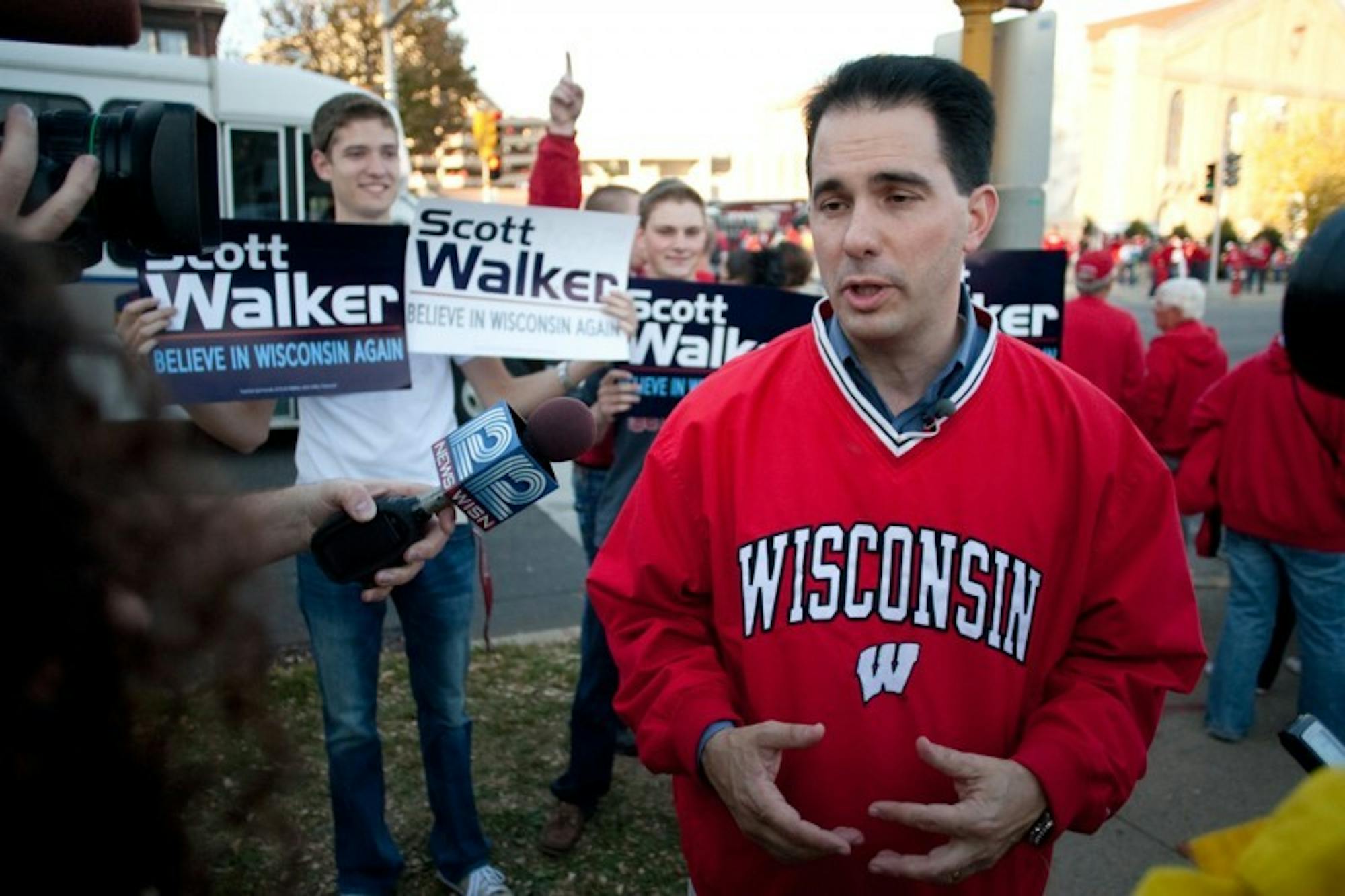 Gov. hopefuls clash on best path for the UW