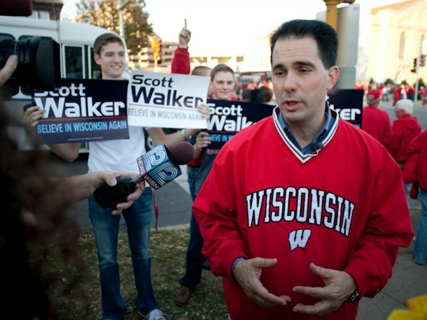 Gov. hopefuls clash on best path for the UW
