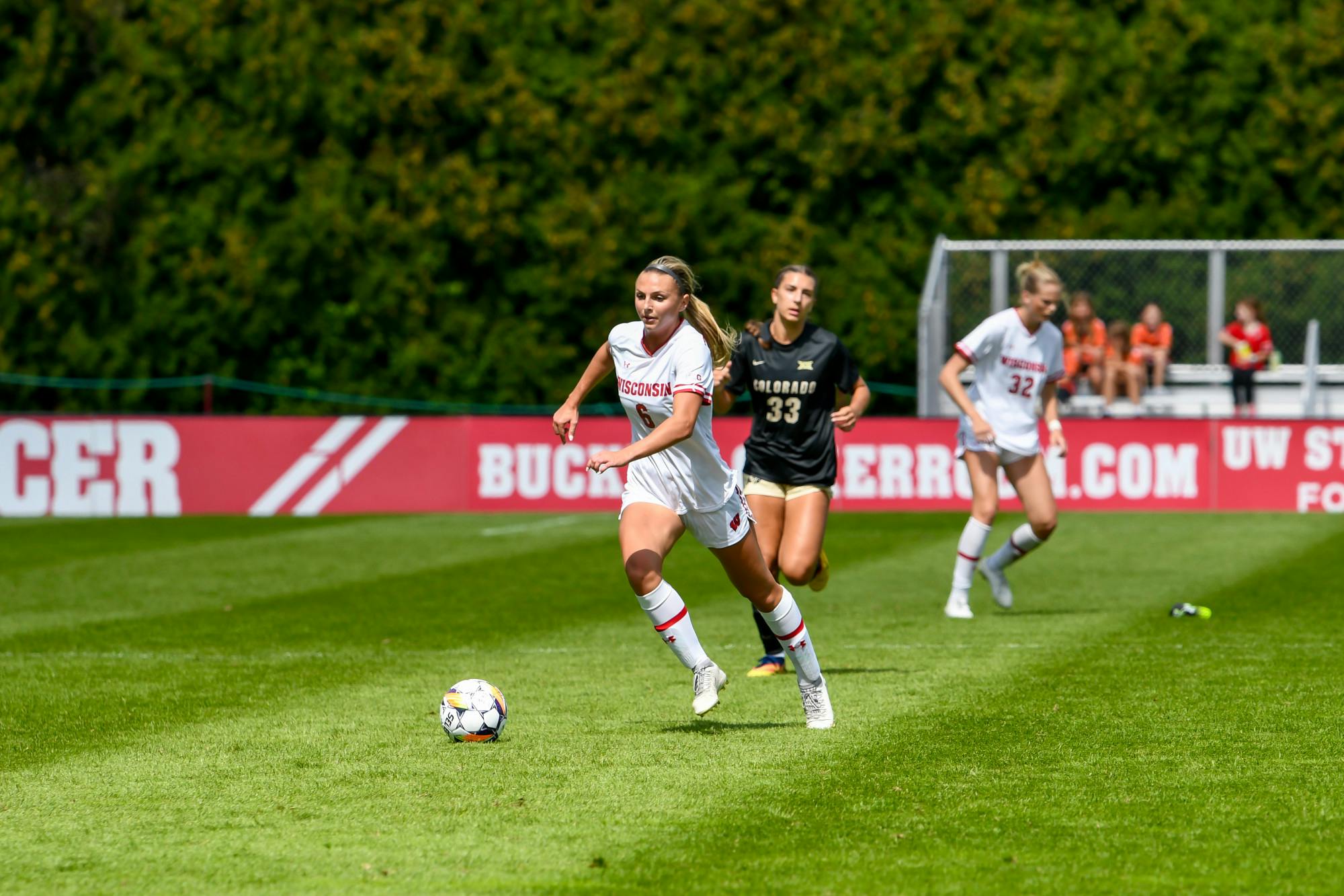 WOMENS-SOCCER-VS-COLORADO9230.jpg