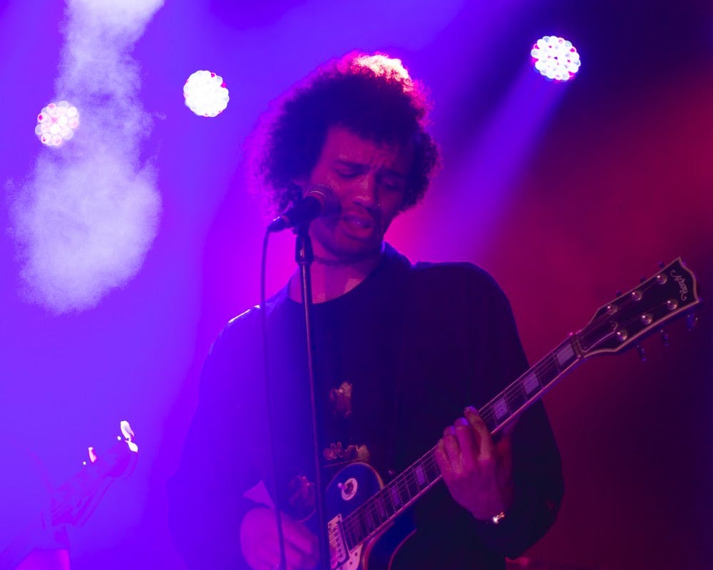 Me En You kicks of good vibes at the Majestic