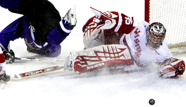 Hockey squads ready to build on playoff success in 2008-'09