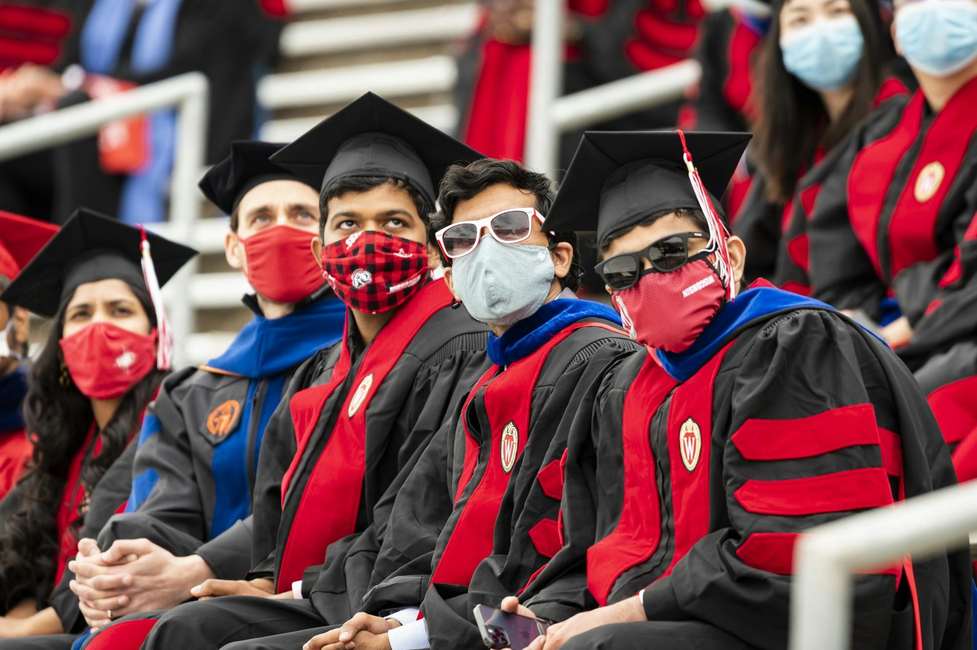 GradPhotoCovidMasks.jpg