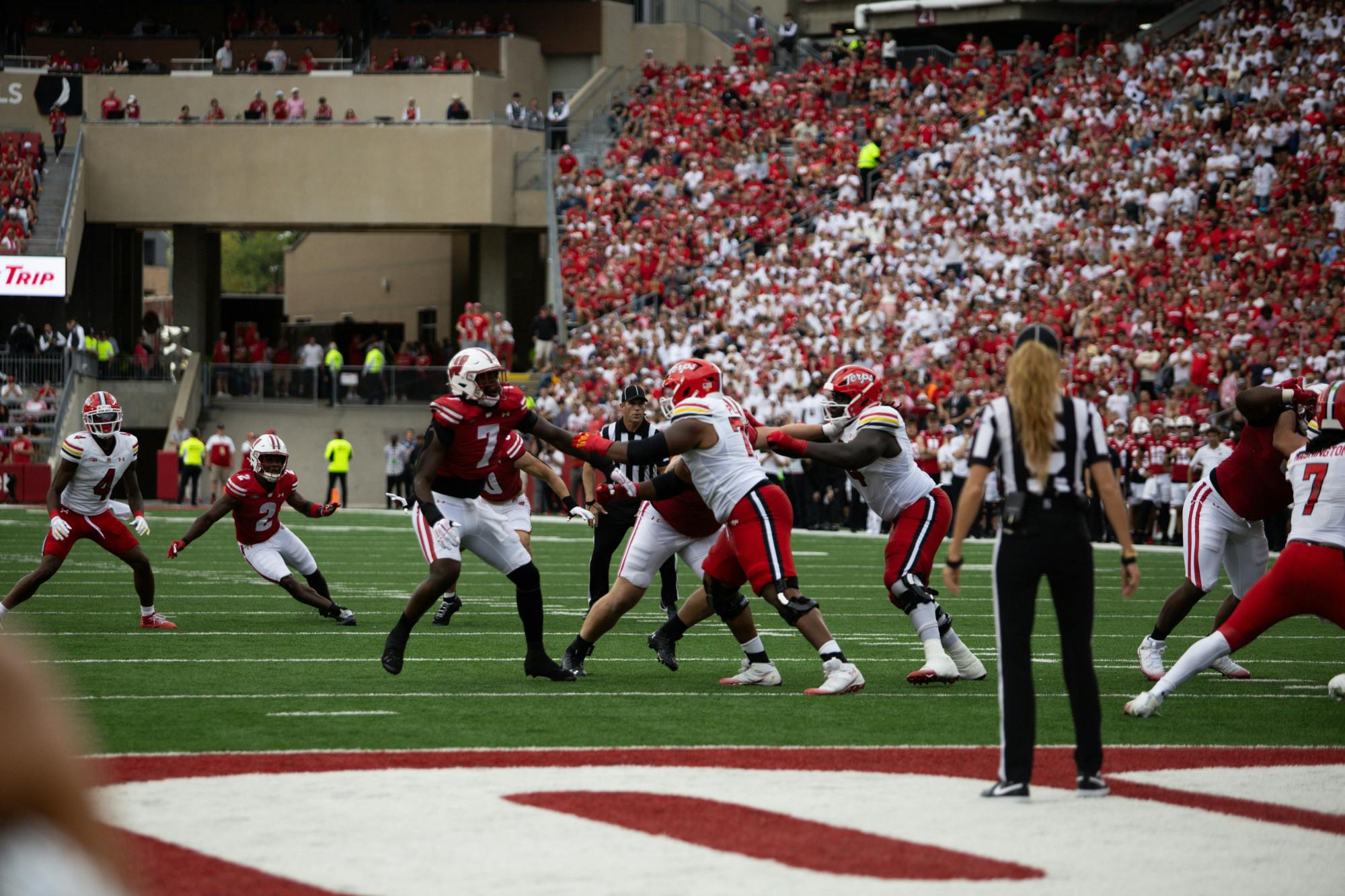 25-9-18_Tuffnell_Madison_Wisconsin_v_Maryland_Football-798.jpg