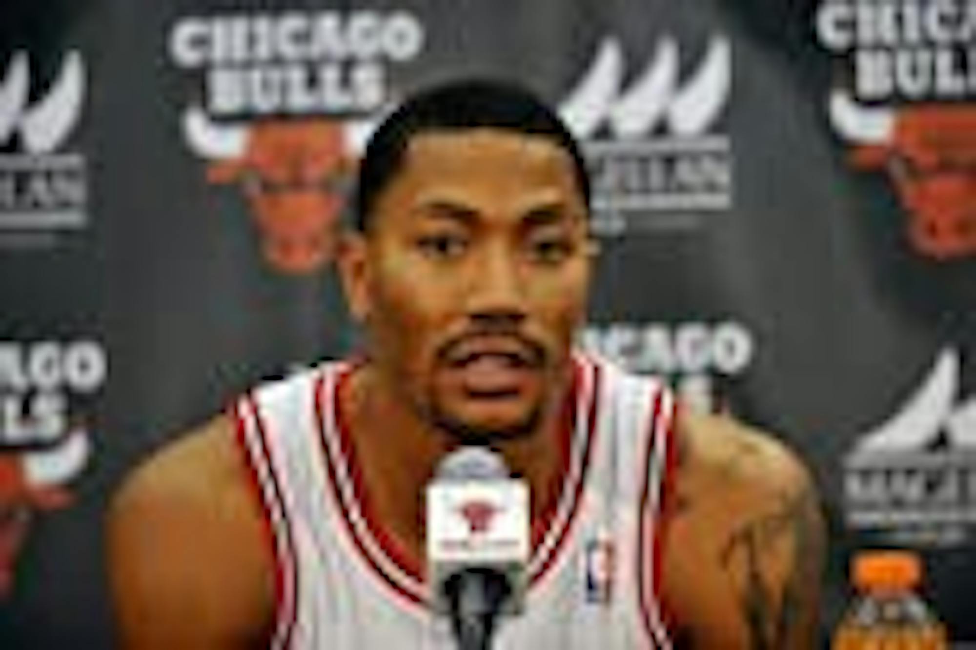 Derrick Rose surgery press conference