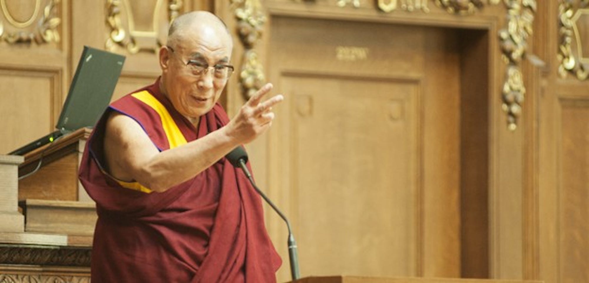 Dalai Lama visits state Assembly