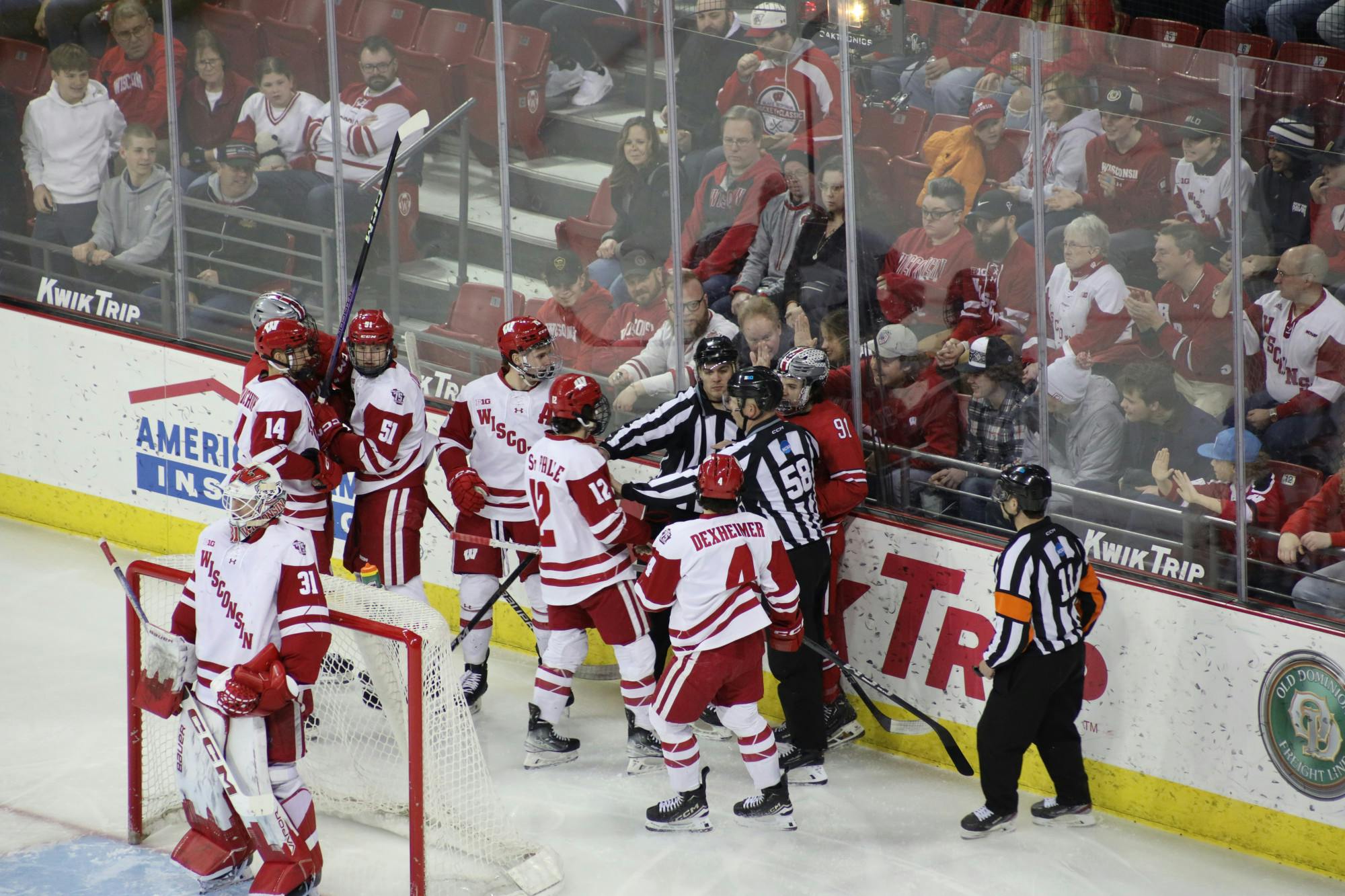 Wisconsin Ohio Men's Hockey March 9 9
