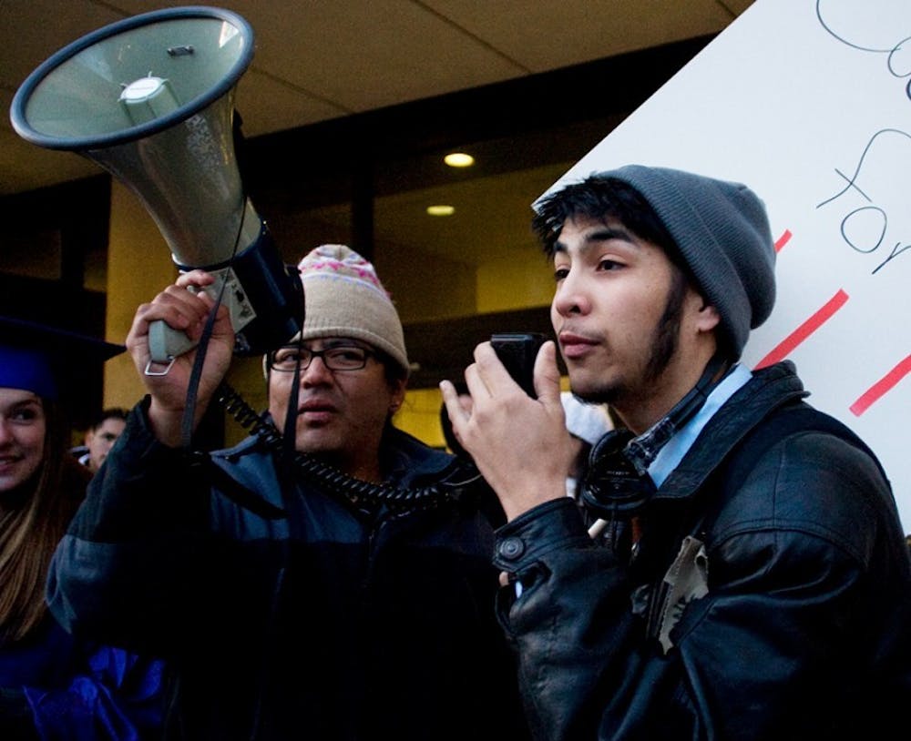 UW students rally for immigration reform