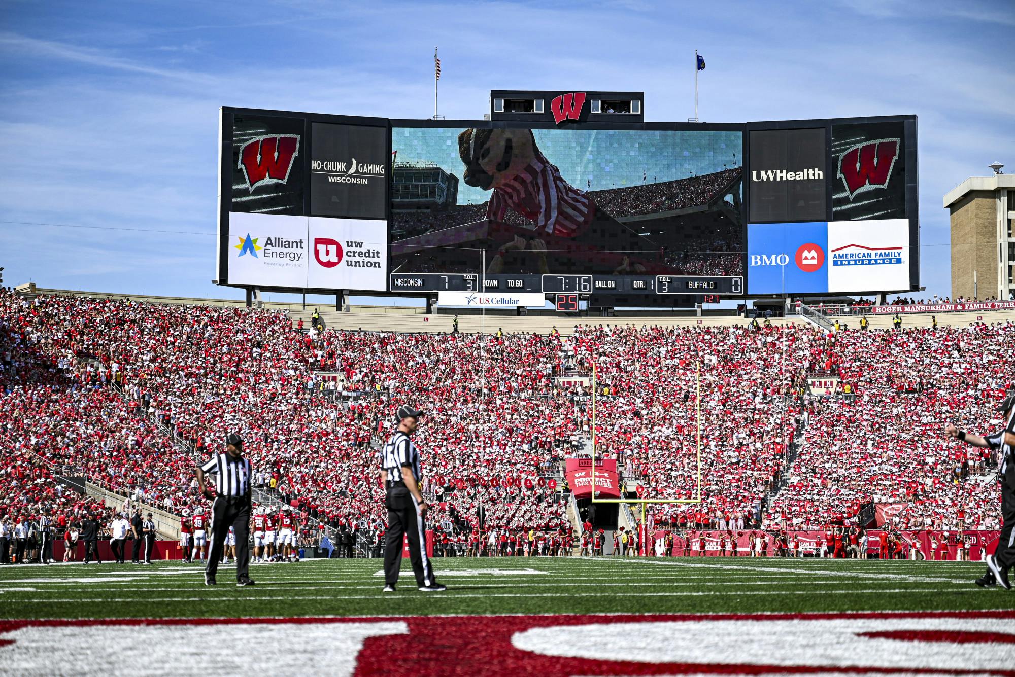 2023.09.02-Wisconsin-Football-vs-Buffalo-Bulls-18.jpg