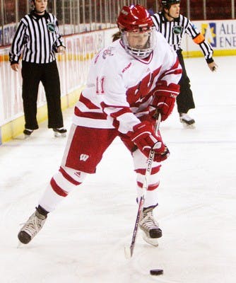 Badgers and Bulldogs square off in Frozen Four rematch
