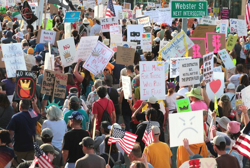 Thousands criticize ICE at Madison’s second ‘No Kings’ protest