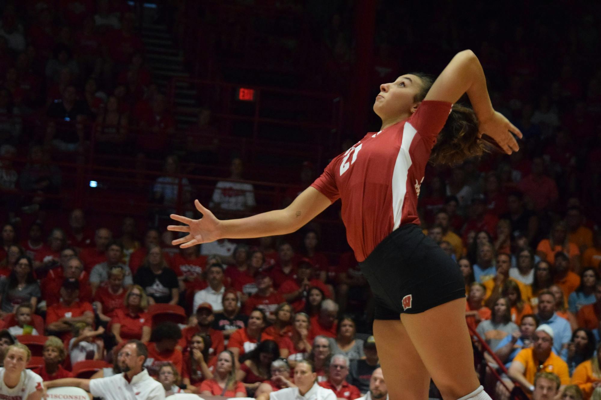 PHOTOS: Wisconsin Volleyball defeats Tennessee 3-2 
