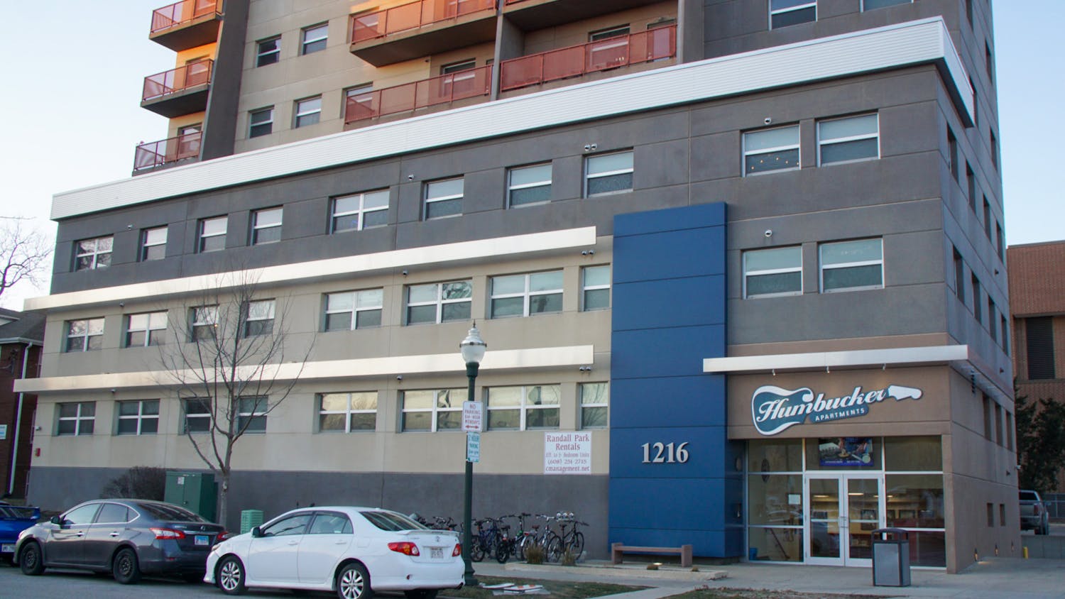 Humbucker Apartments Feb. 28