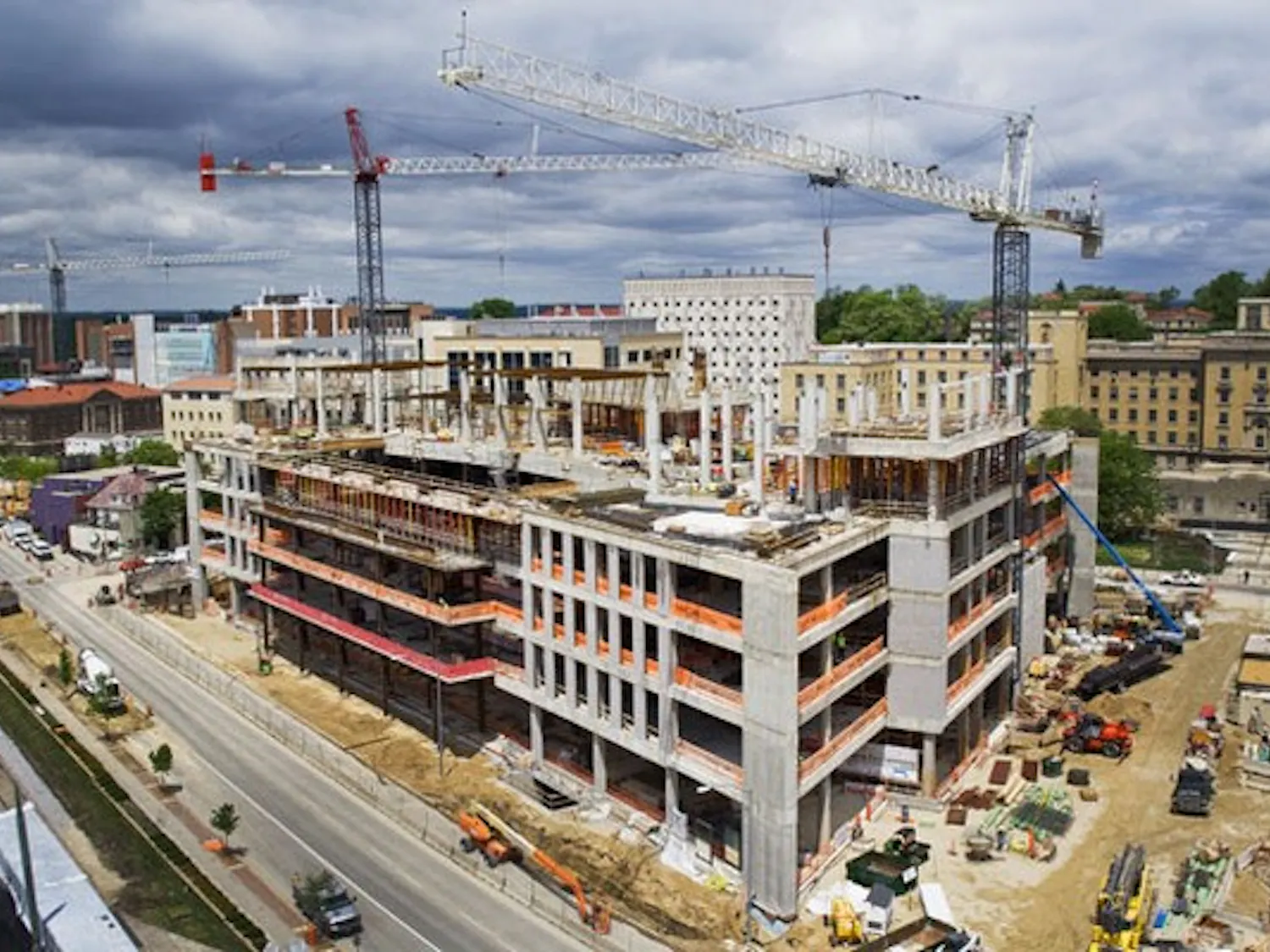 Officials set focus for new UW research institute