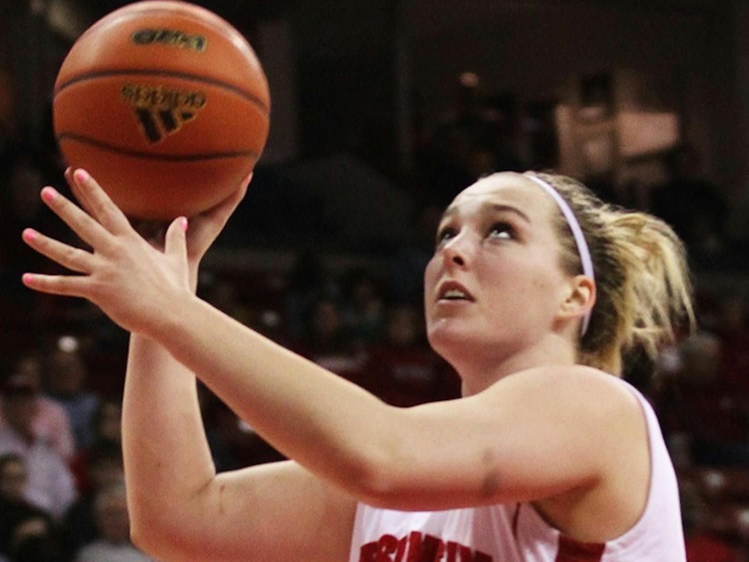 Badgers grab road win at IU