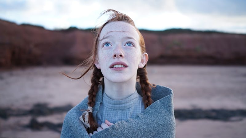 Based on the 1908 novel "Anne of Green Gables", series star Amybeth McNulty shines brightly, presenting a fresh and relatable take on the classic character.