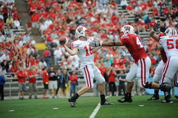 Tolzien, Phillips prepare to share duties