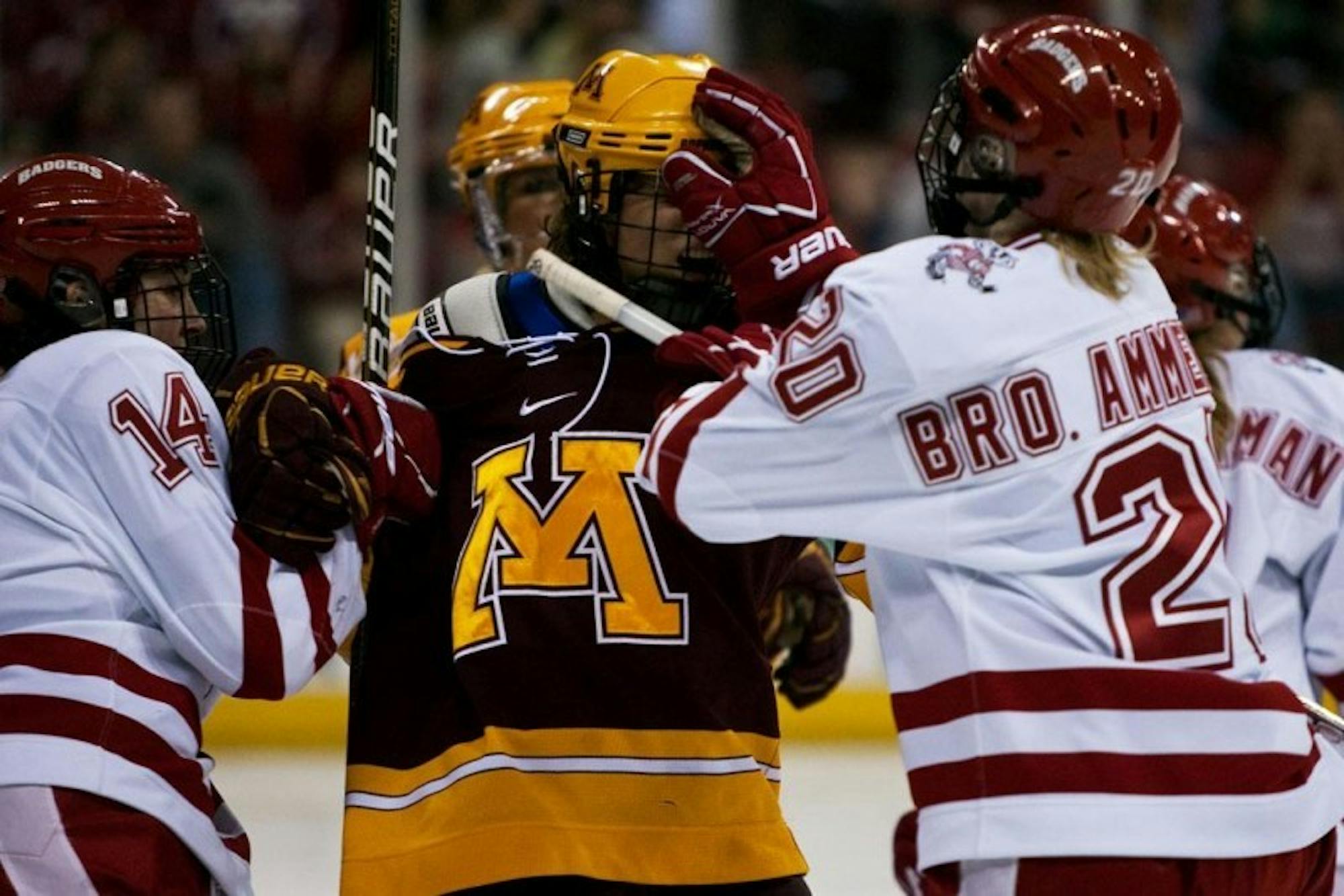 Record crowd witnesses Wisconsin end weekend with win over Gophers