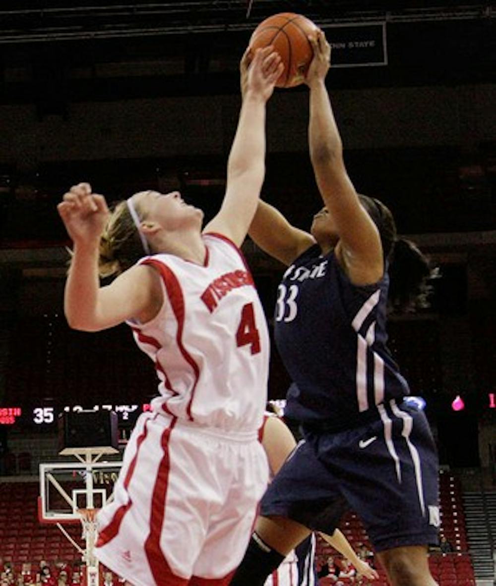 Forward thinking: Badgers look to slow Hoosier posts