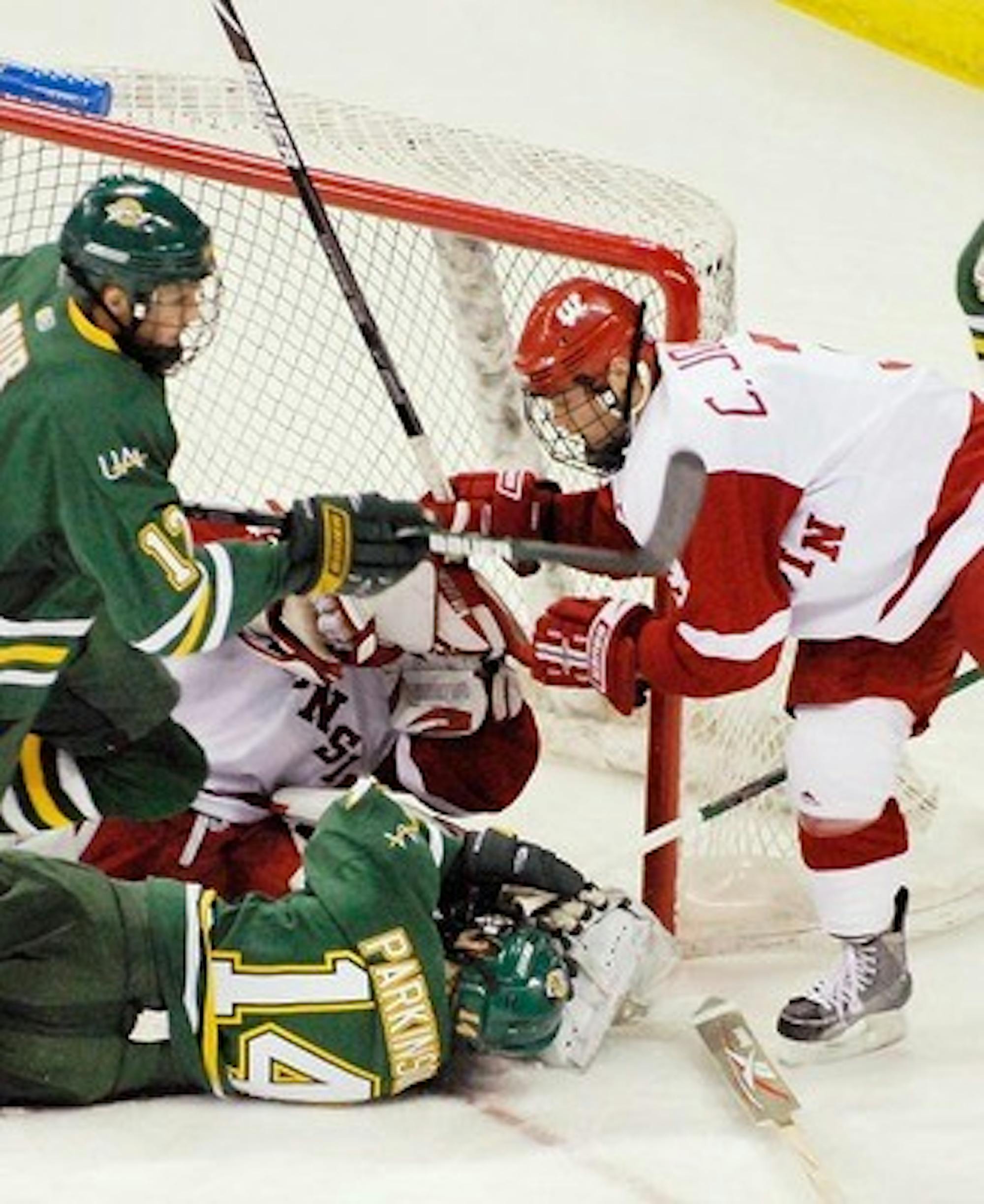 Wisconsin unbeaten in last five after home sweep
