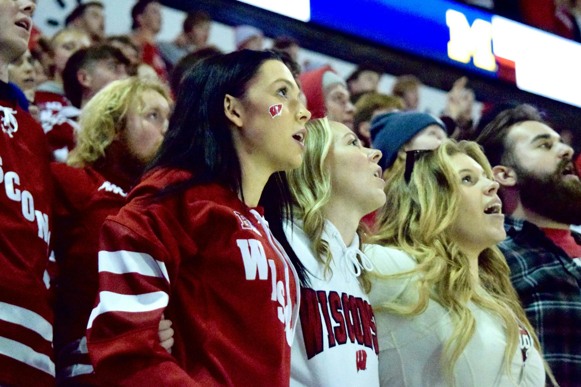 Wisconsin Men's Hockey vs Michigan0734.jpg