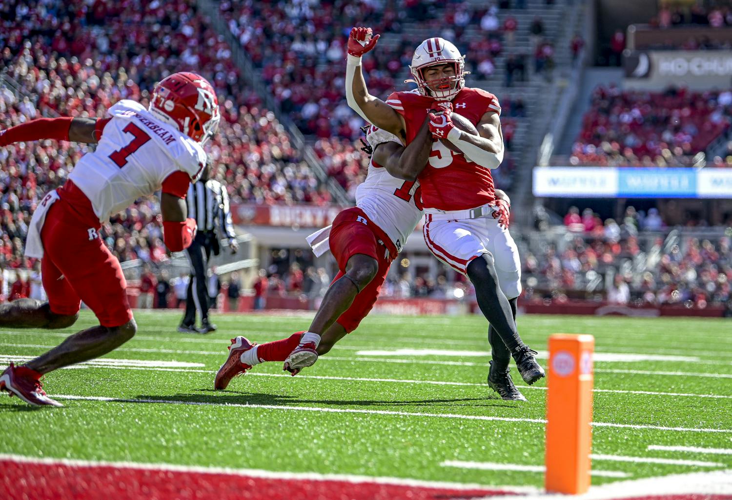 PHOTOS: Wisconsin Football celebrates a Homecoming Weekend win against Rutgers 24-13
