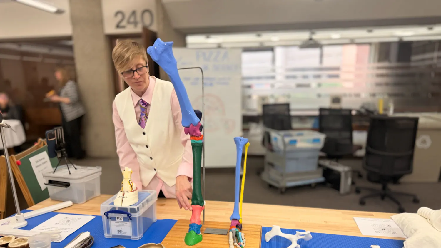 2026-03-25_Han_WeirdScience