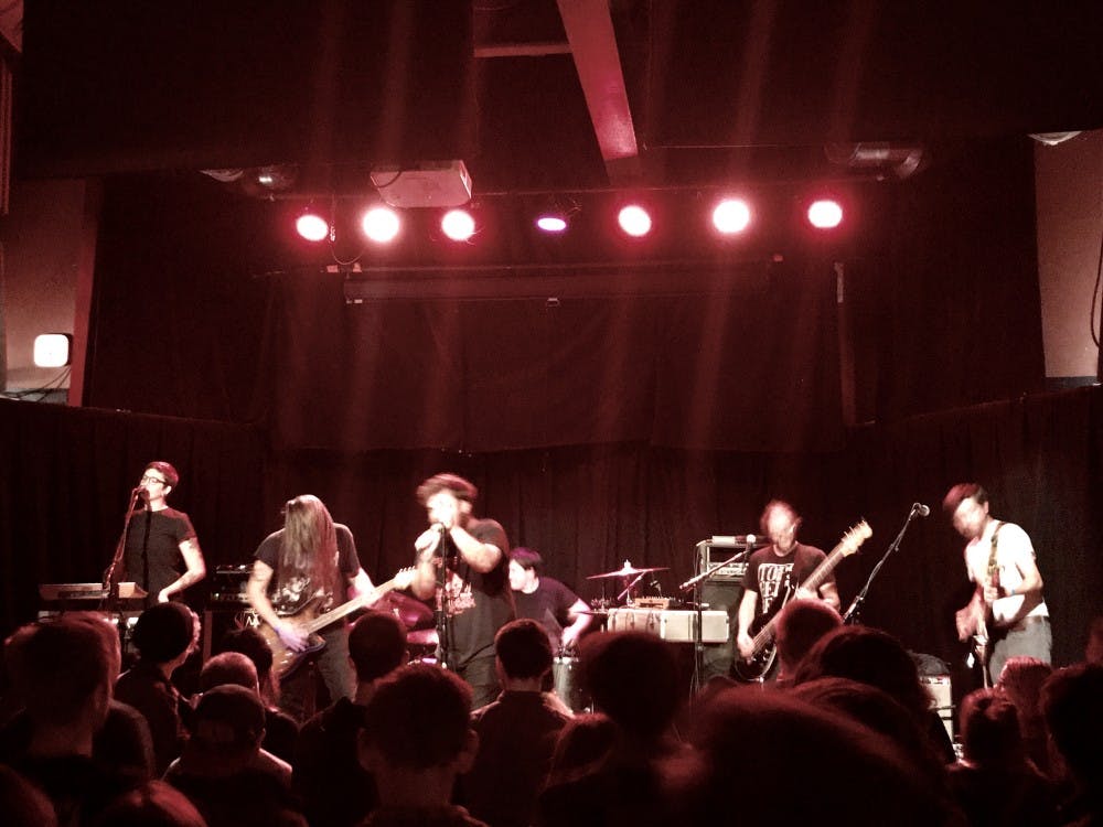 The World Is a Beautiful Place & I Am No Longer Afraid to Die gives a performance that doesn't quite satisfy.