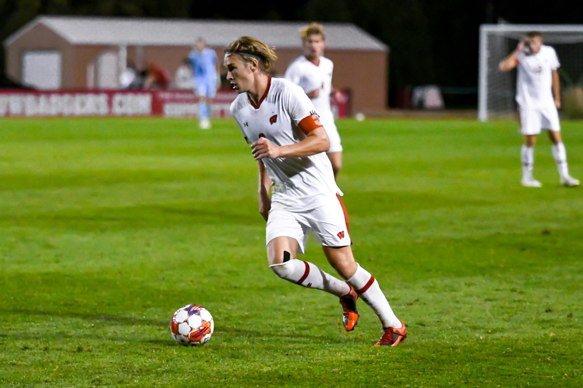 Wisconsin Men’s Soccer Draws Against Washington In Scoreless Match ...