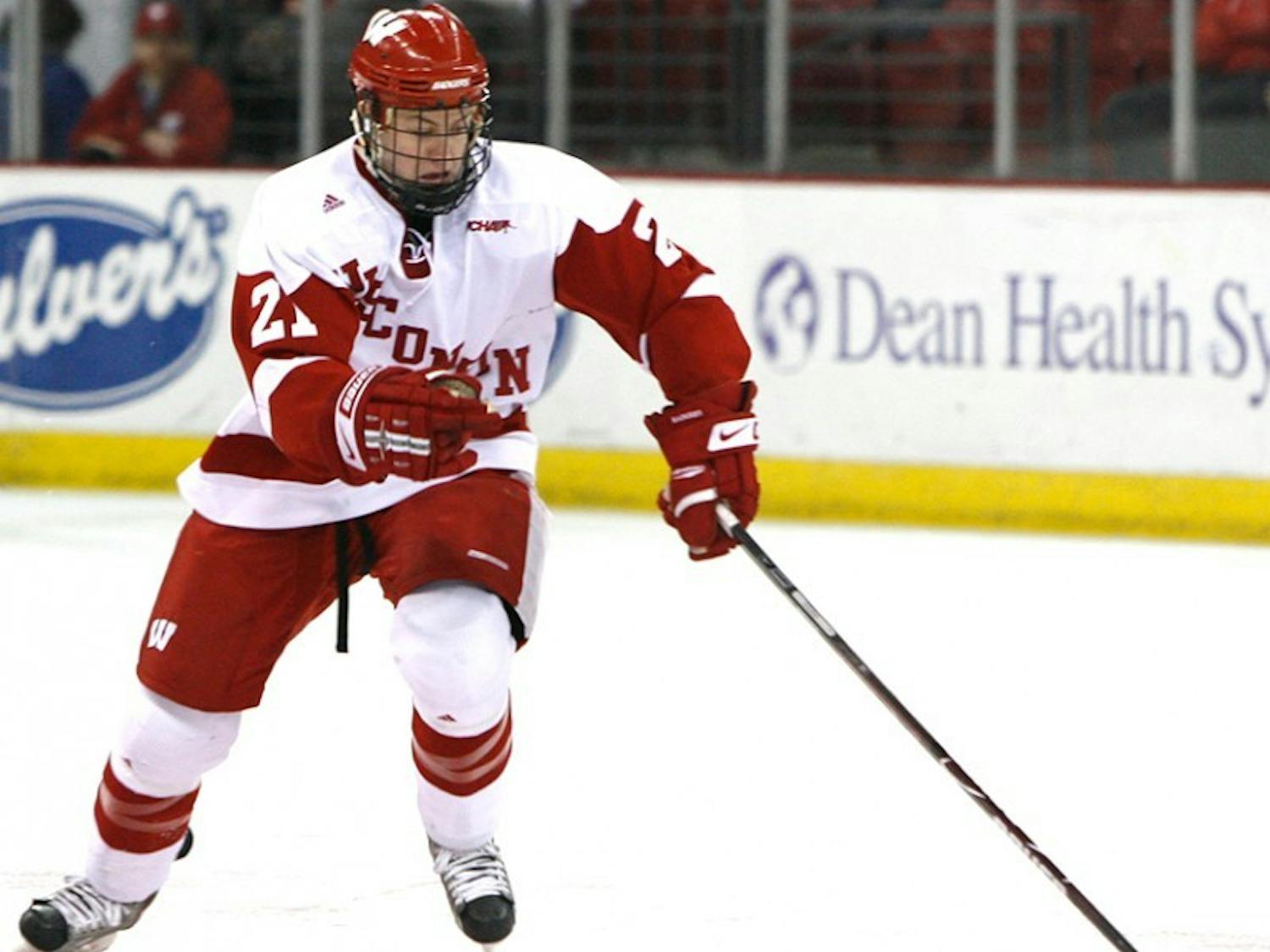 No rest for the weary: UW faces No. 9 Duluth