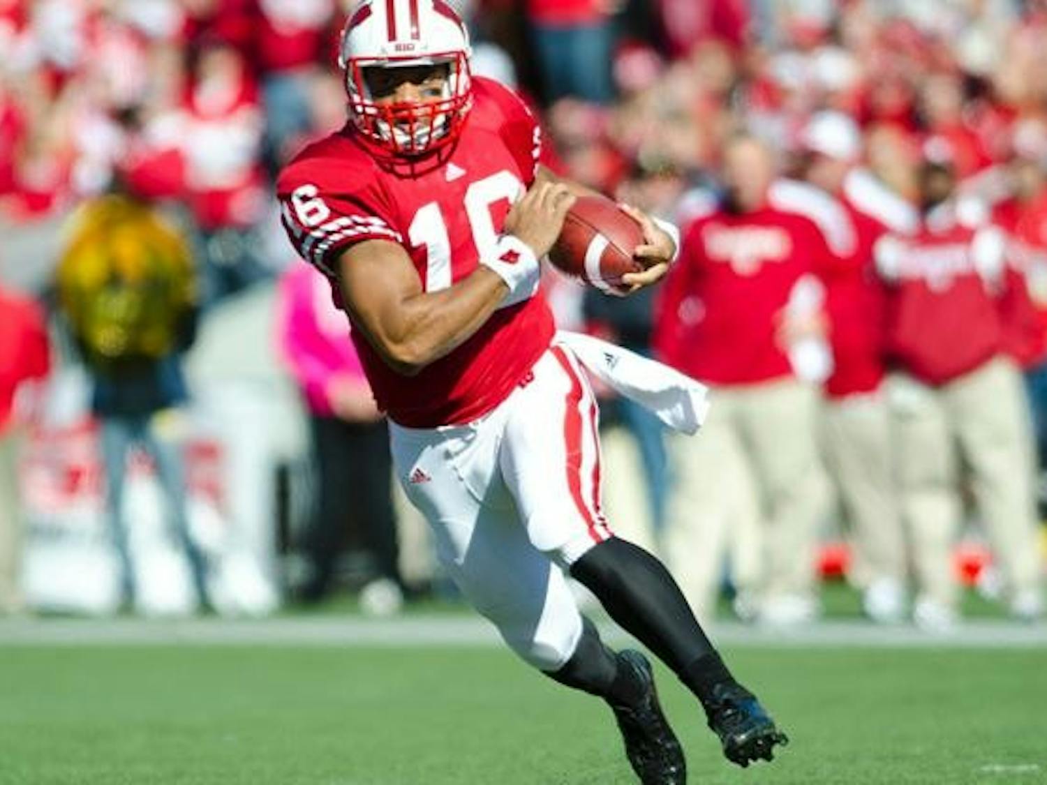 Badgers face big test in East Lansing