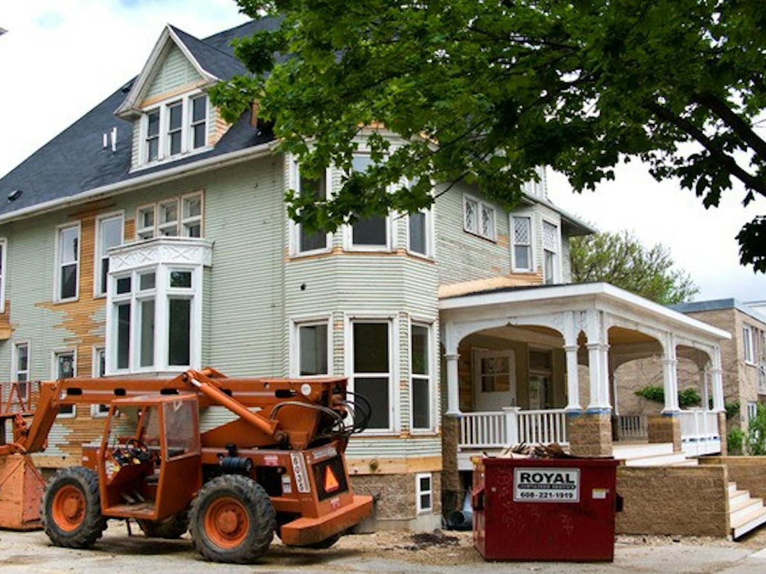 East side apartment construction sparks debate among locals