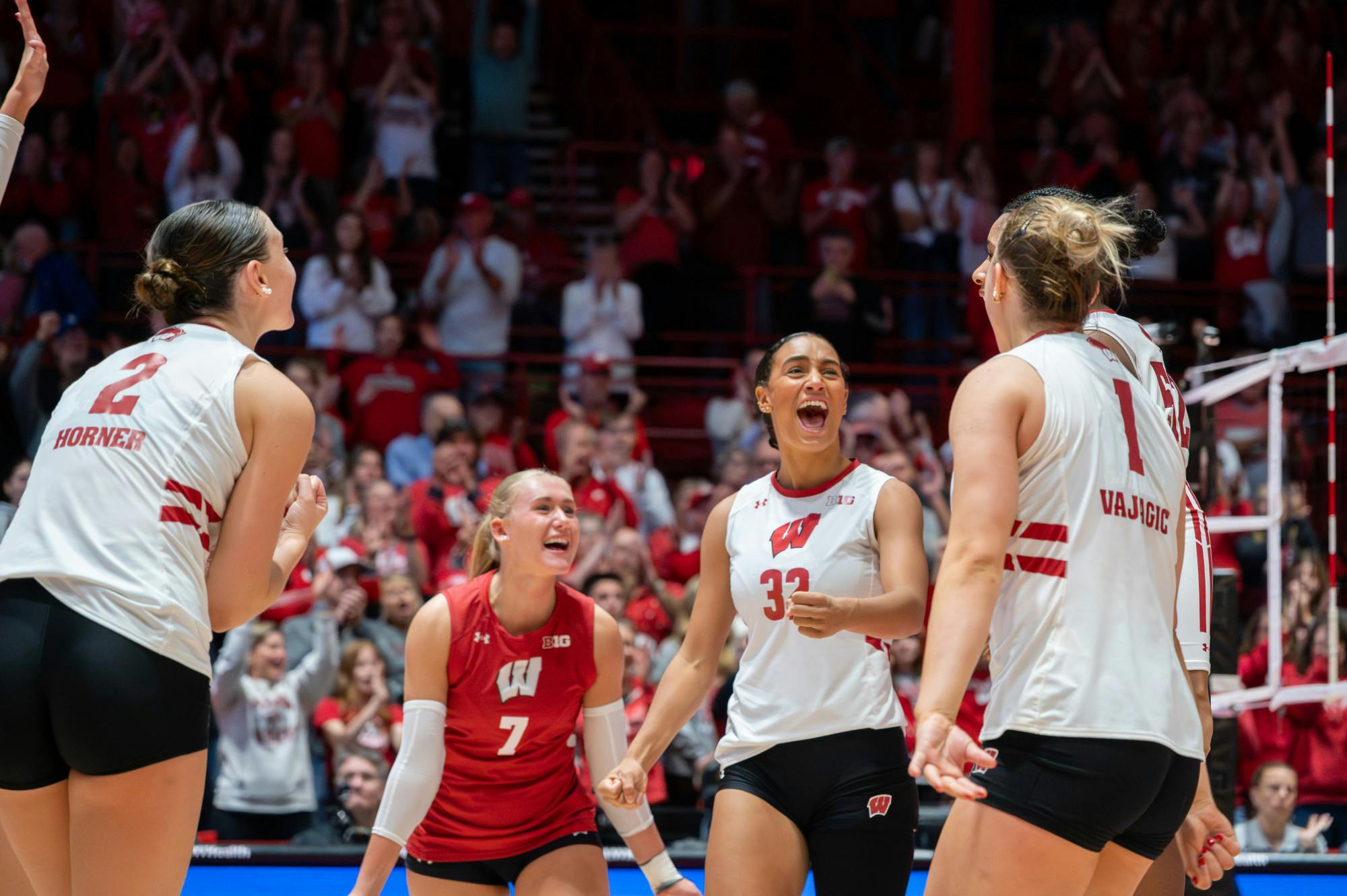 (25-10-19)_Piper_Volleyball_USC_Trojans-10 (1).jpg