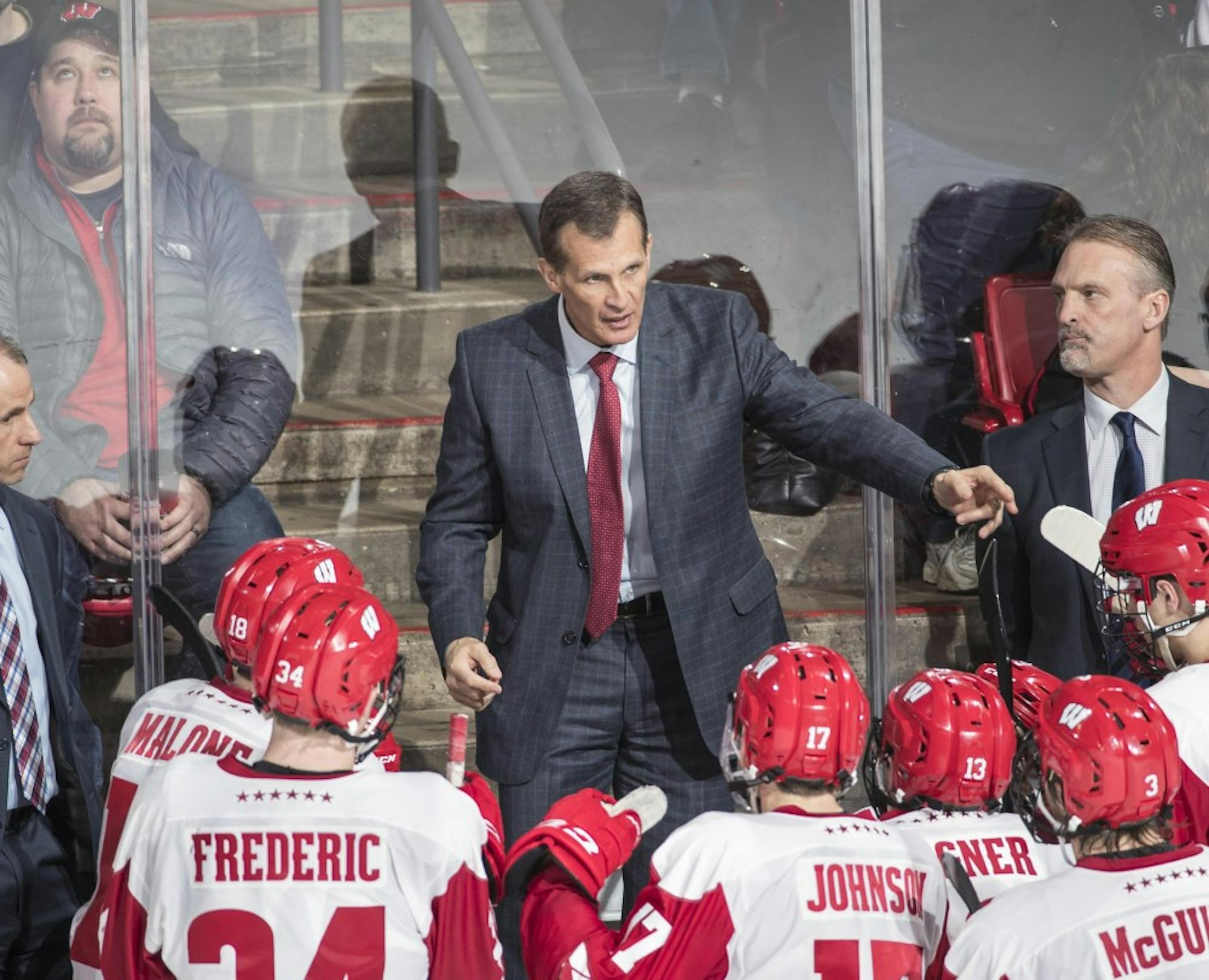 Minnesota Wisconsin Hockey