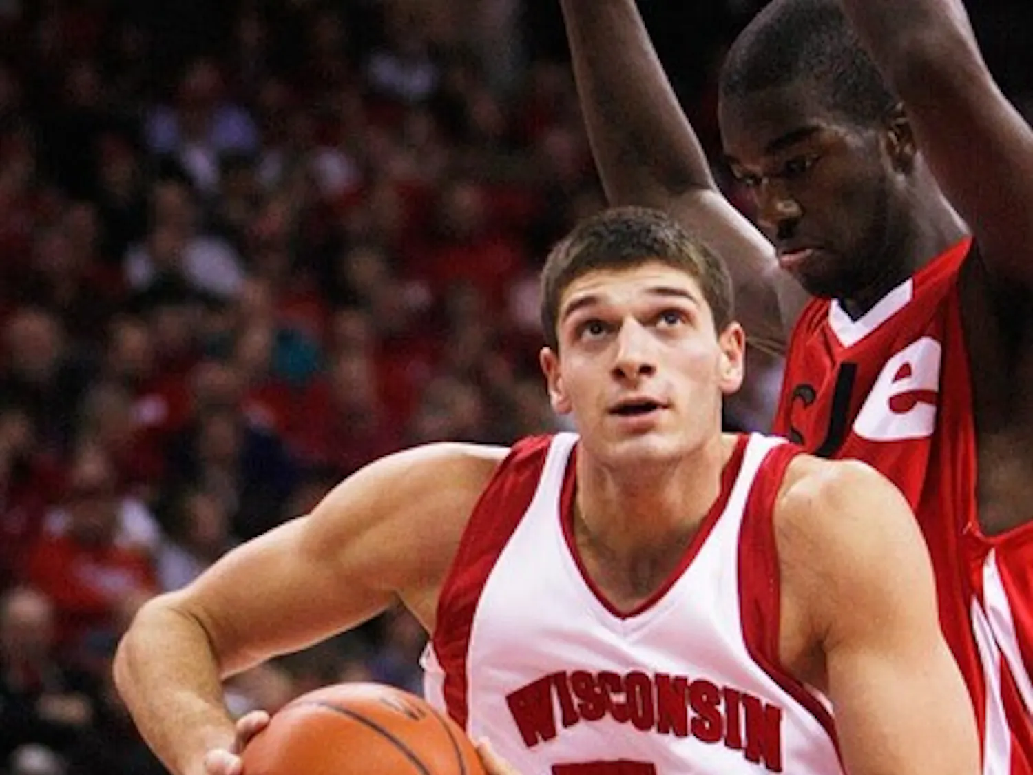 Huskies give Badgers first loss