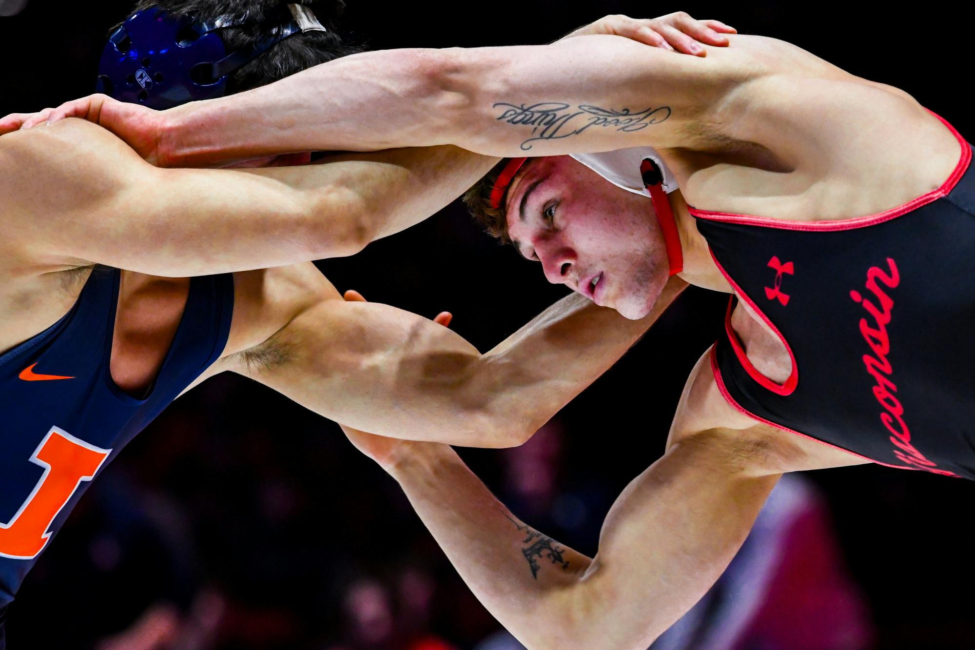 PHOTOS: Badgers Wrestling take down Illinois on Senior Night
