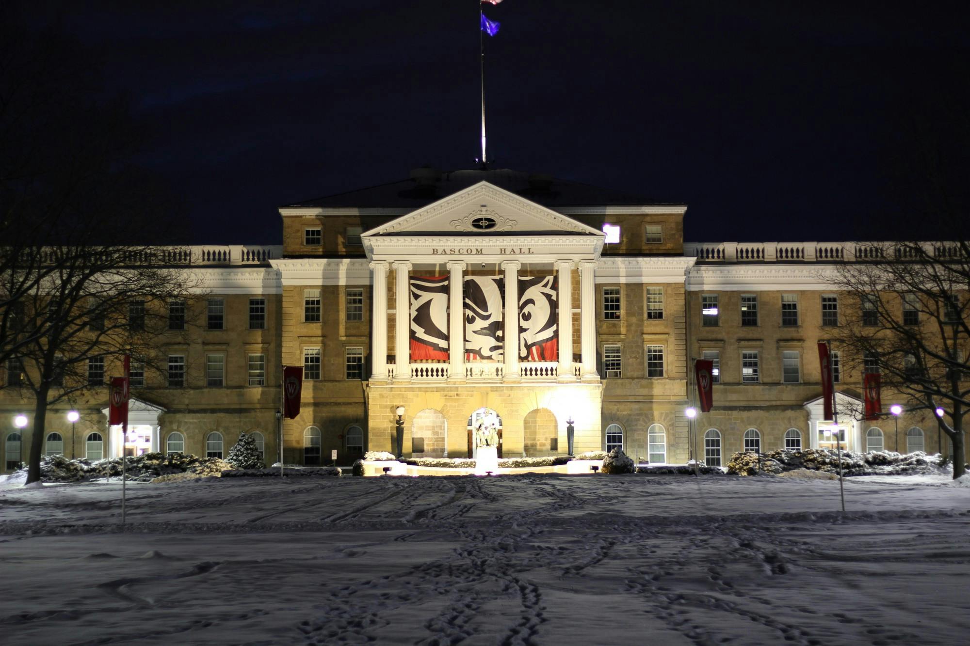 snowy_bascom_far.JPG