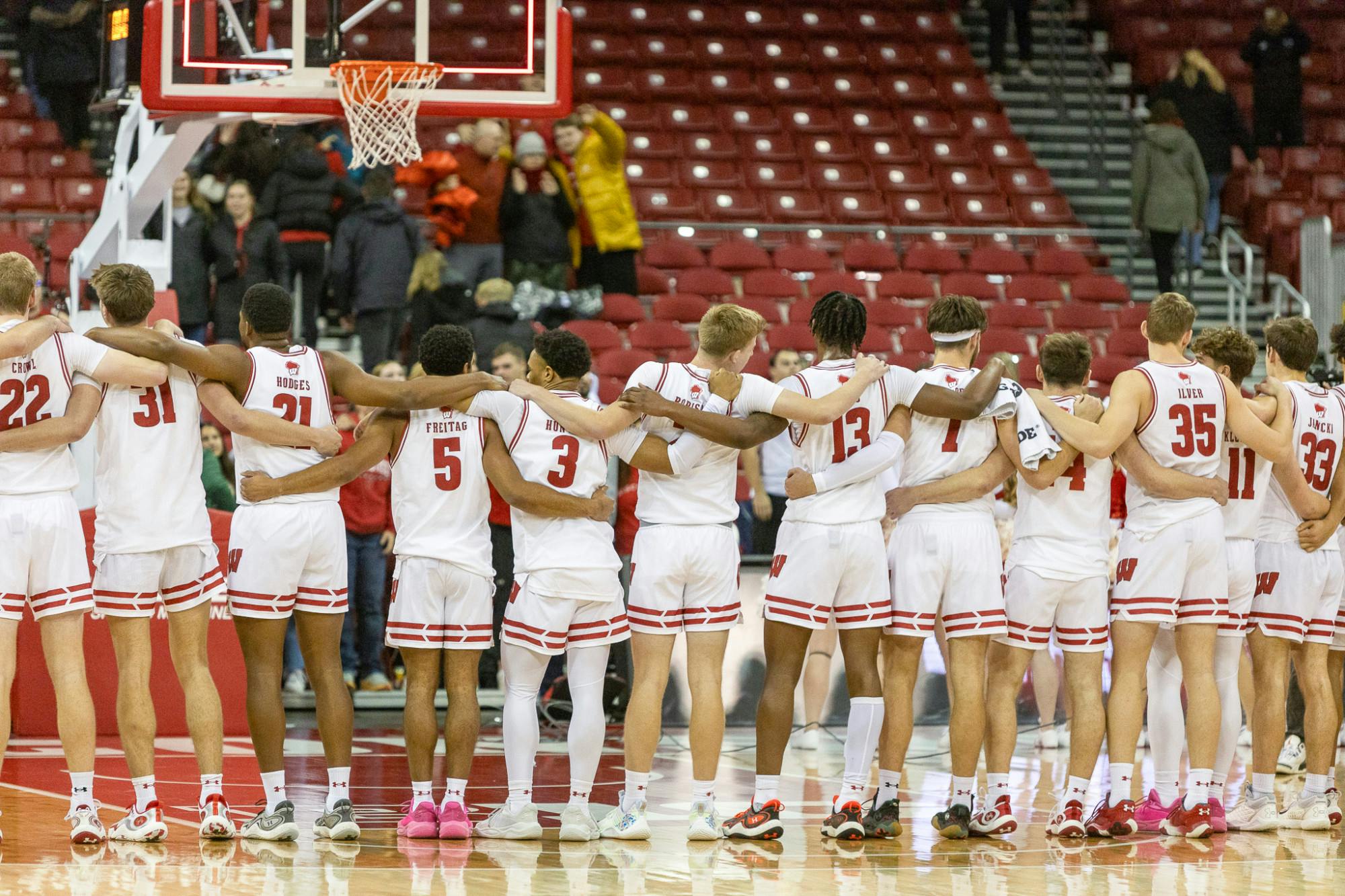 Badgers_Mens_Basketball_vs_Chicago_State_Cougars_November_2024-1.jpg