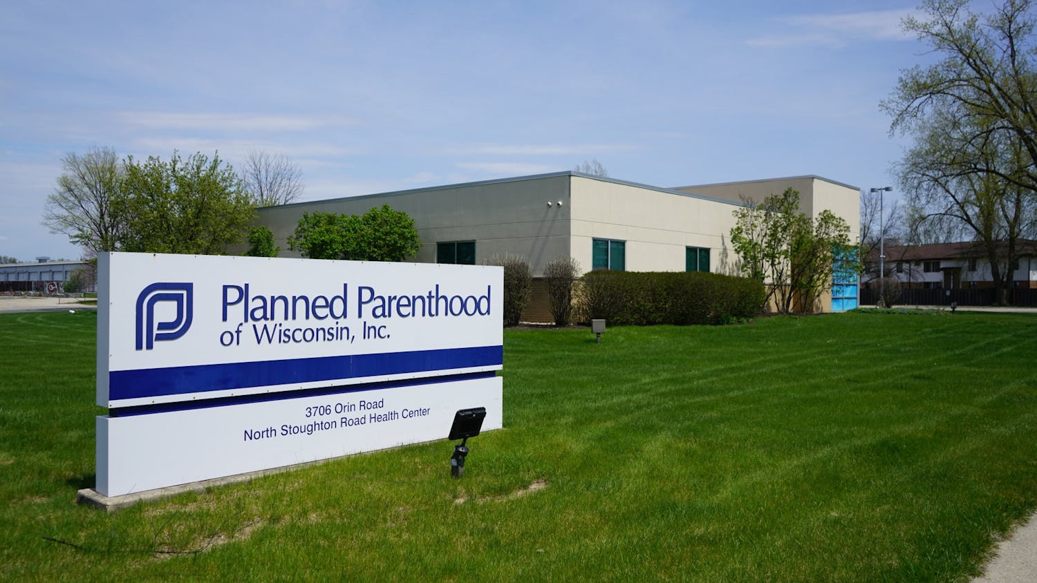 Tyler Katzenberger Planned Parenthood building Madison East.JPG
