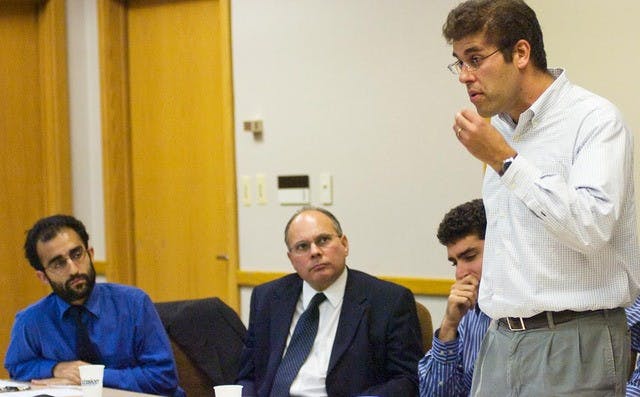 Panel compares Obama, McCain foreign policies