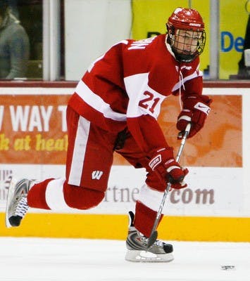 Win over Sioux huge for Badgers
