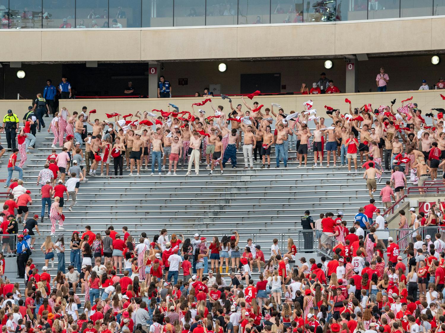 (25-10-18)_Piper_Badgers_Football_Shirtless Crowd_Ohio_State-38.jpg