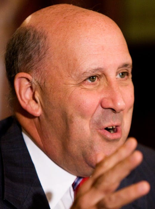 Doyle approval hits 29 percent, Feingold still strong in polls