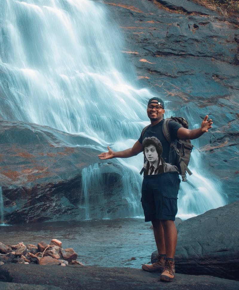 Man makes fool of himself following unfitting t-shirt decision.